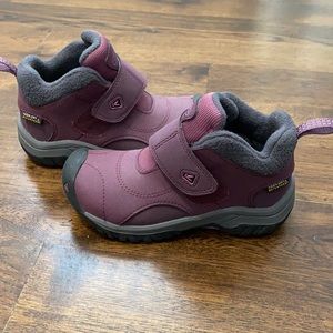 Keen waterproof boots
